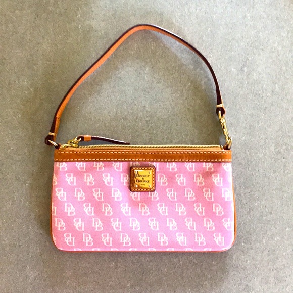 Dooney & Bourke Handbags - NEW! Dooney&Bourke mini purse